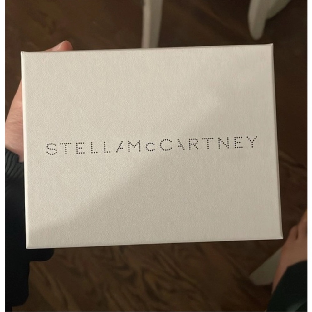 Stella McCartney Falabella Tri-Fold Wallet - Picture 2 of 7